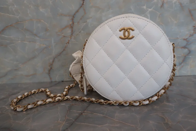 CHANEL/シャネル マトラッセラウンドチェーンショルダーバッグ ラムスキン ホワイト/ゴールド金具 ショルダーバッグ 600100148