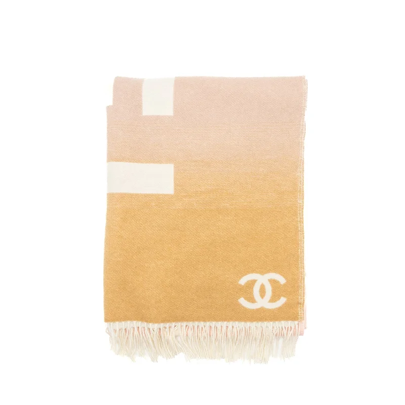 Chanel Cashmere And Wool Multicolour Scarf Pink/ beige/ Cream