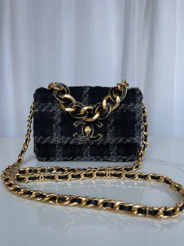 BC - CHANEL BAGS - 427