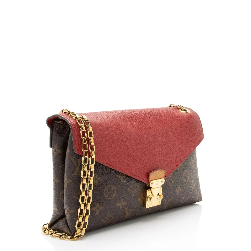 Louis Vuitton Monogram Canvas Pallas Chain Shoulder Bag (RtD3By)