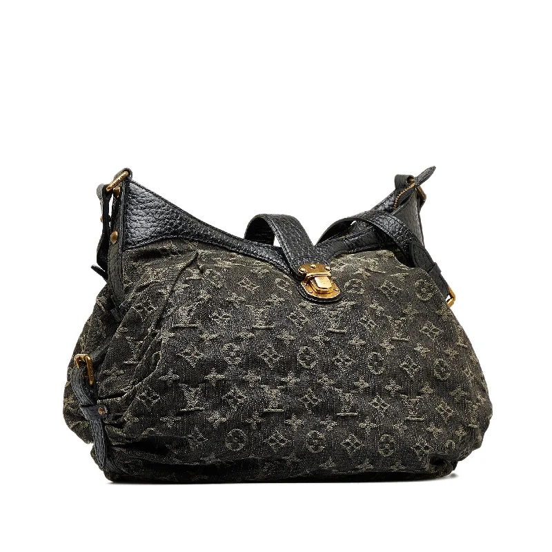 Louis Vuitton Monogram Mahina XS (XuZRDO)