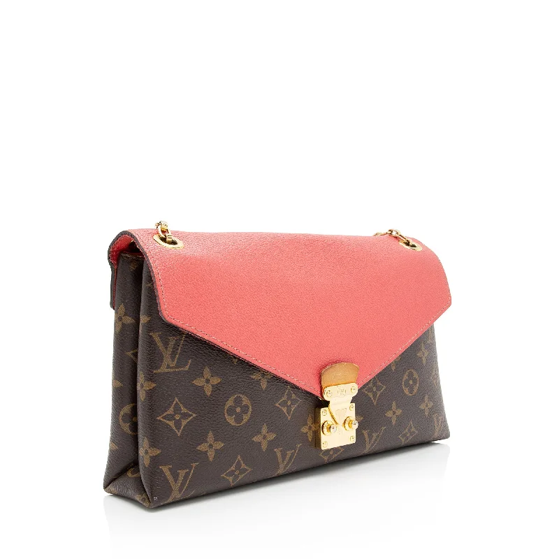 Louis Vuitton Monogram Canvas Pallas Chain Shoulder Bag (PklqEx)