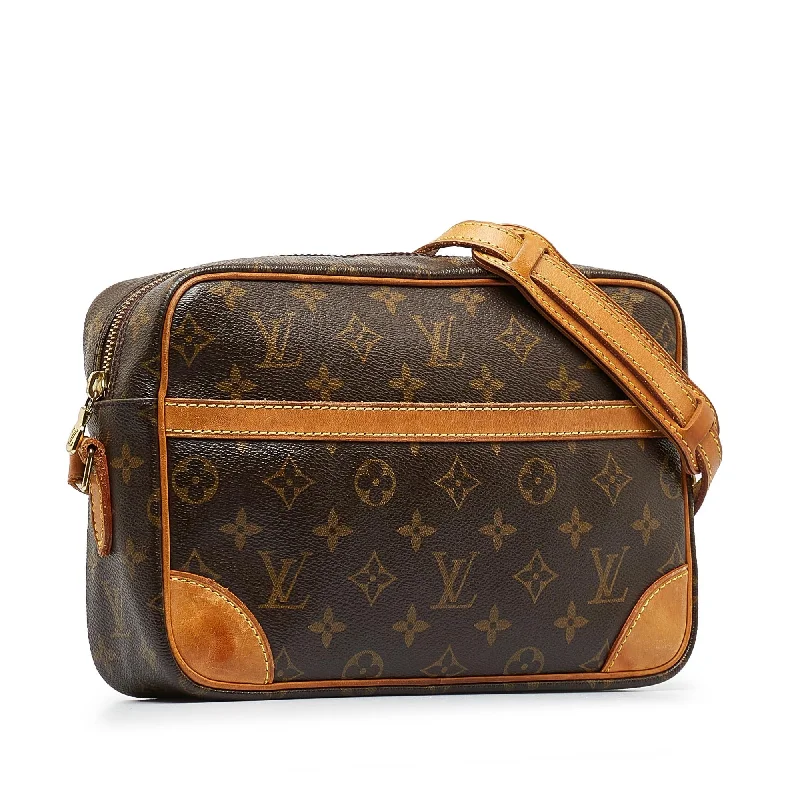 Louis Vuitton Monogram Trocadero 27 (fFD4TE)