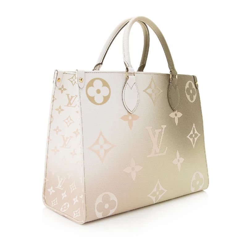 Louis Vuitton Monogram Giant Spring In The City Onthego MM Tote (22697)