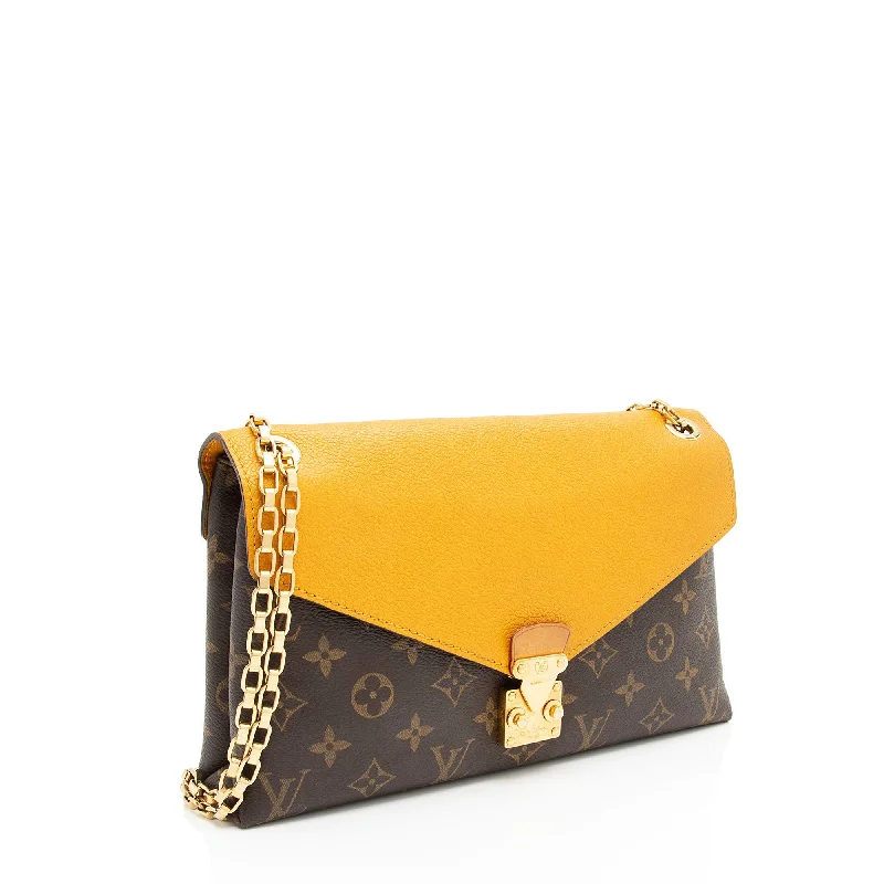 Louis Vuitton Monogram Canvas Pallas Chain Shoulder Bag (FFzGgc)