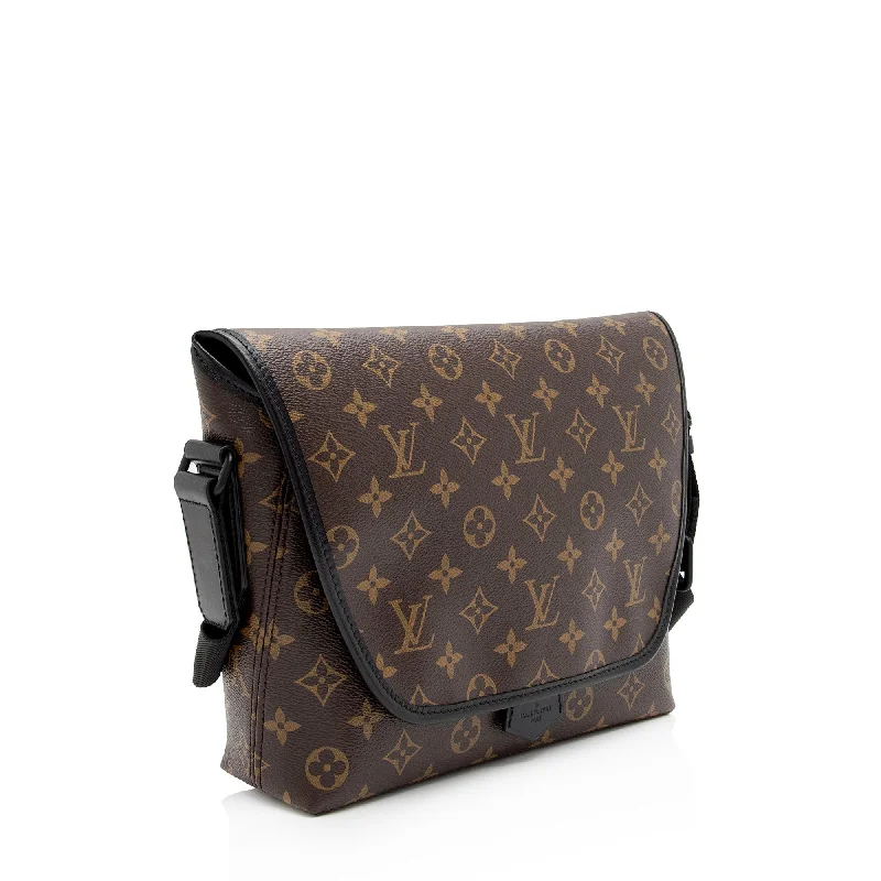 Louis Vuitton Monogram Canvas Macassar Magnetic Messenger Bag (BGZYyW)